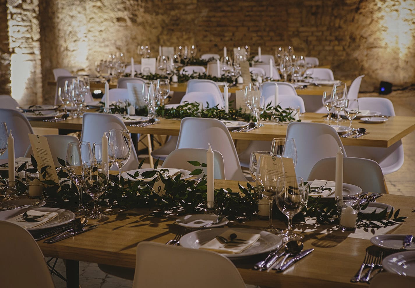 YESS_event_hire_bérelhető_bútor_inspiráció_Kiscelli_esküvő